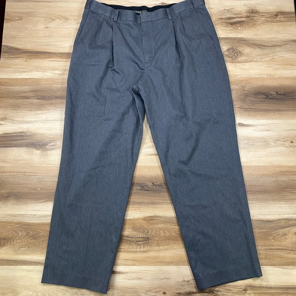 L.L. Bean Comfort Waist Pants Mens 40 Heritage Cotton Pleated Classic Gray